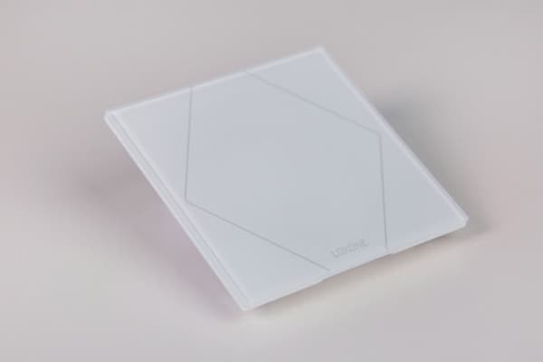 Touch Pure Classic Tree Weiss | Loxone Shop