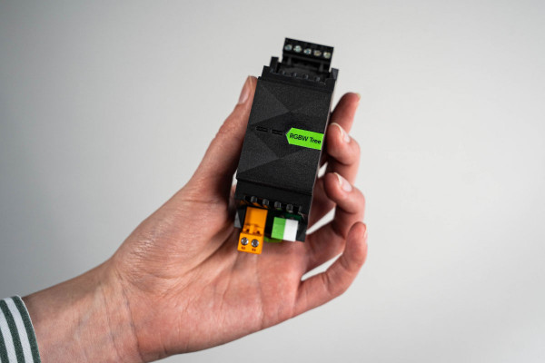 Loxone RGBW 24V Dimmer Tree Inteligentne Oświetleniem LED 3 Loxone tree